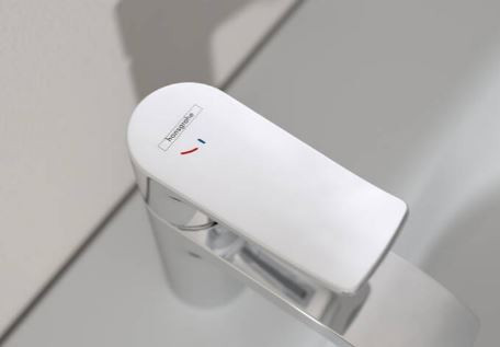 Смеситель Hansgrohe Metris 31121000 для раковины