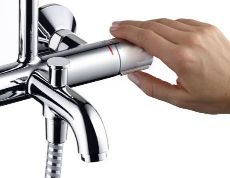 Душевая система Hansgrohe Vernis Shape Showerpipe 230 1jet 26284000 с термостатом для ванны