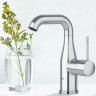 Смеситель Grohe Essence+ 23463001 для раковины