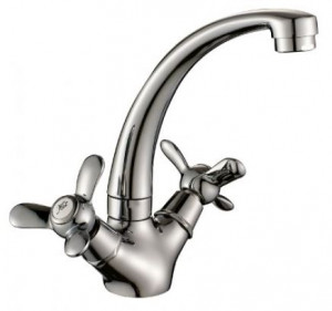 Смеситель Rossinka Q02-64 для кухни