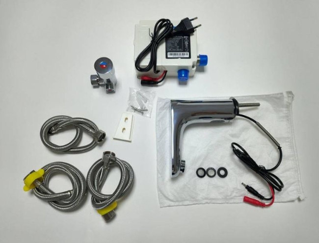 Смеситель Maretti Sensor SE32SF15 для раковины сенсорный хром