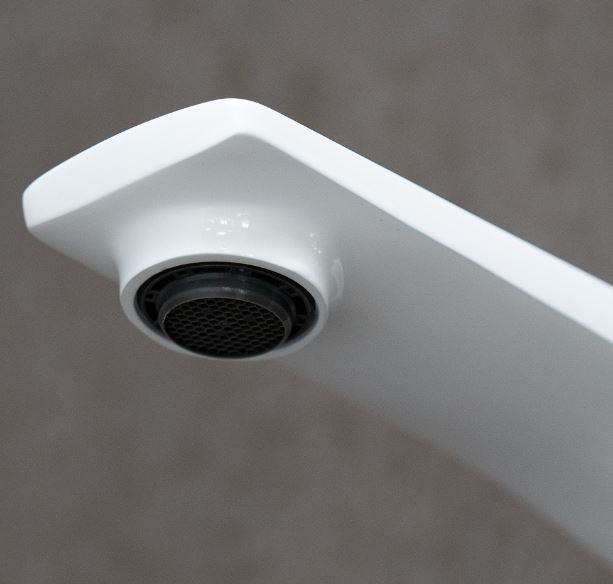 Смеситель Lemark Allegro LM5936CW для раковины настенный хром/белый