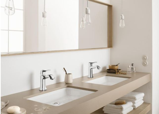 Смеситель Hansgrohe Metris Classic 31075000 для раковины