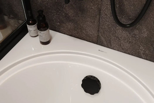 Ванна акриловая Vagnerplast Minerva 170*70 VPBA177MIA2X-04