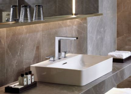 Смеситель Hansgrohe Metropol 74515000 для раковины на три отверстия